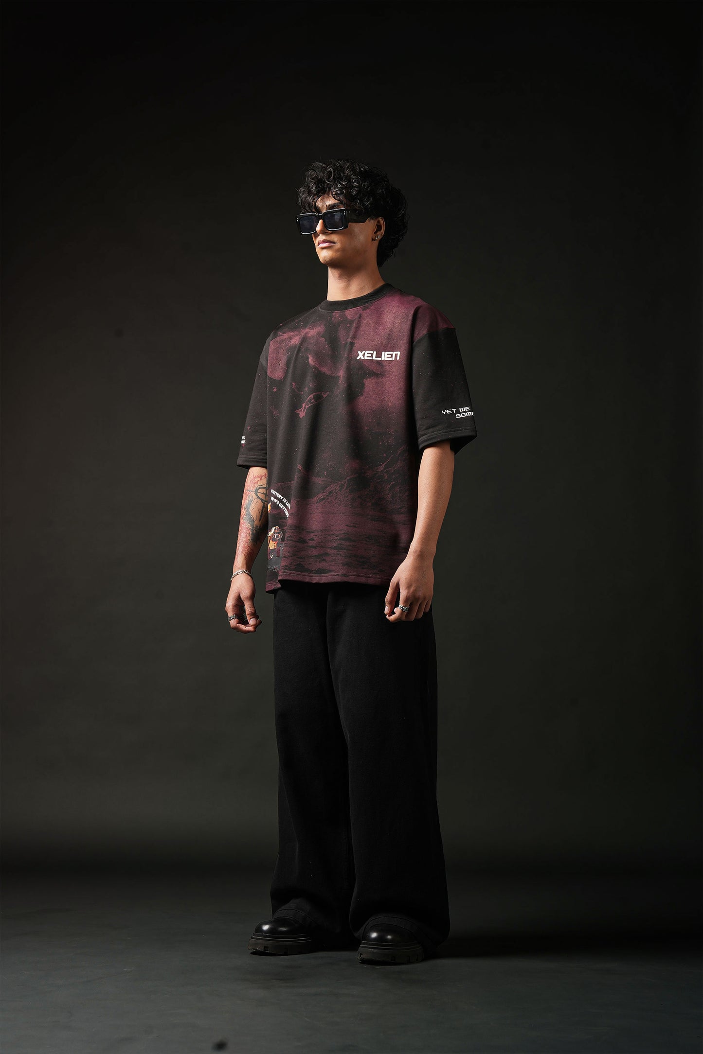 Crimson Luna - Oversized T-Shirt
