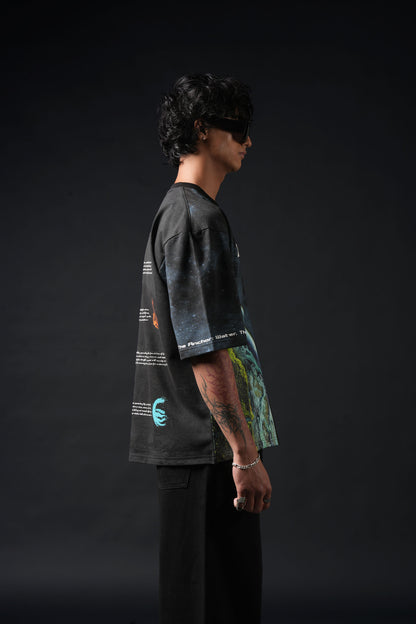 Cosmic Gaia - Oversized T-Shirt
