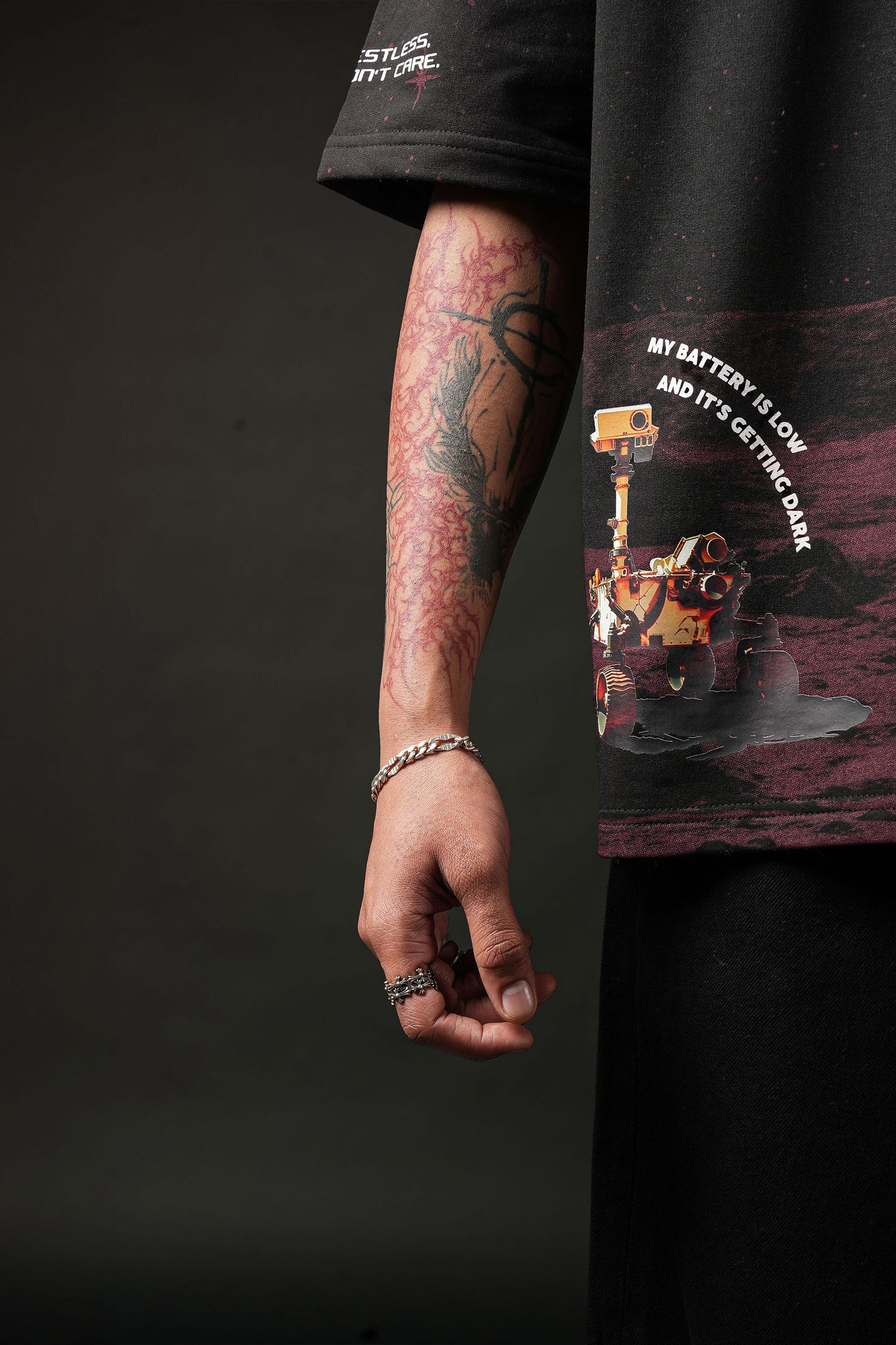 Crimson Luna - Oversized T-Shirt